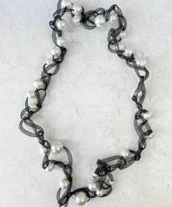 Annemieke Broenink Pearl Tulle Link Necklace, White Annemieke Broenink