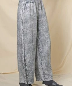 Beau Jours Deena Pant, Riverside