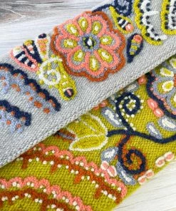 Beyond Threads Beyond Threads Buttercup Embroidered Wool Handbag, Multi