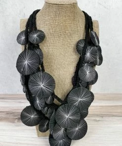 Beyond Threads Beyond Threads Platillos Saucers Necklace, Black