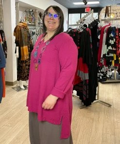 Bodil Notch Neck Hi Lo Tunic, Dragonfruit Bodil