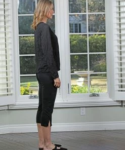 Chalet Chalet Et Ceci Crinkle Mesh Long Sleeve Basic Top, Black