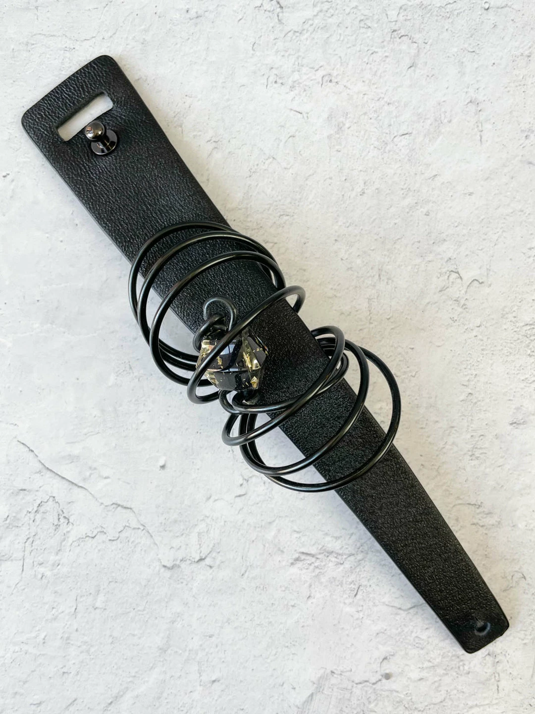 OC Jewelry Gold Band Cuff Bracelet, Black/Gold