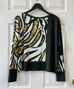 Eva Varro Kabuki Top, Charms Eva Varro