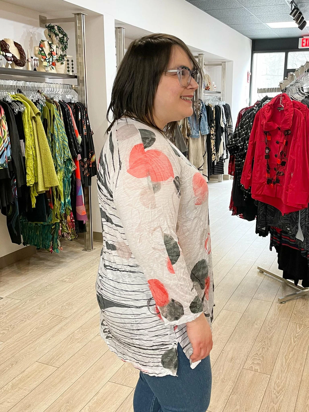 Jess & Jane Jess & Jane Dazzling Crushed Burnout Raglan Hi Lo Top, Multi