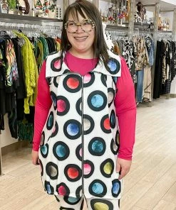 Kozan Valerie Vest, Planets