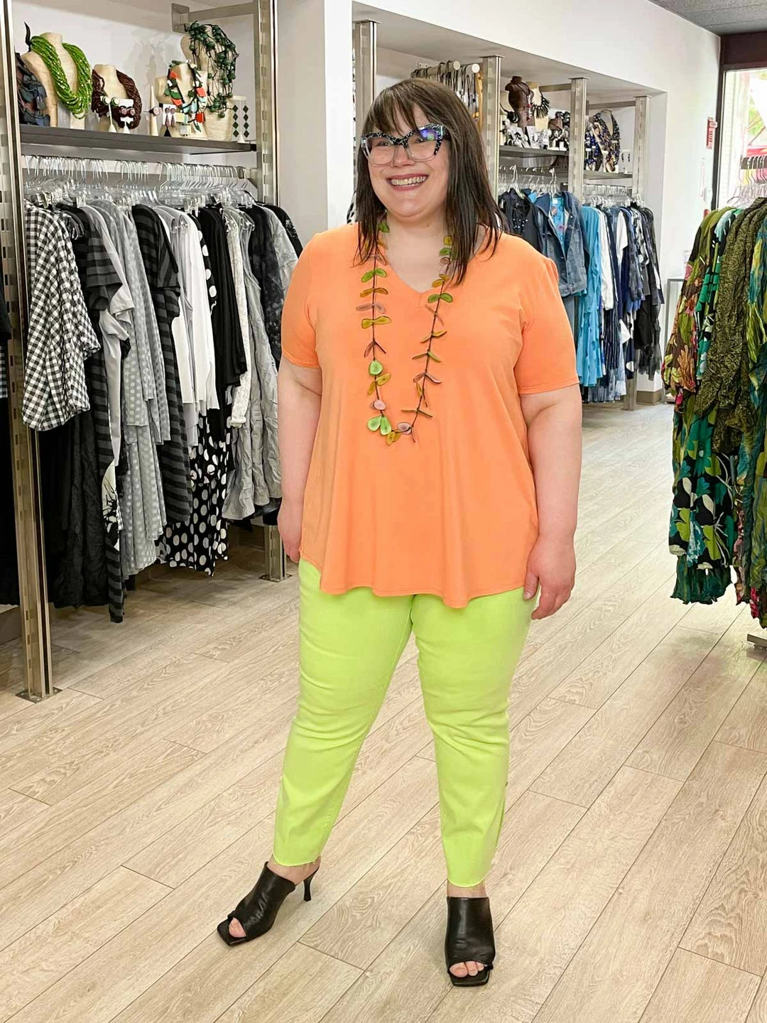 Liverpool Los Angeles Liverpool Los Angeles Gia Glider Crop Cut Hem, Limelight