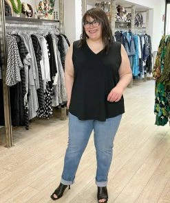 Pure Essence V-Neck Tank Top, Black